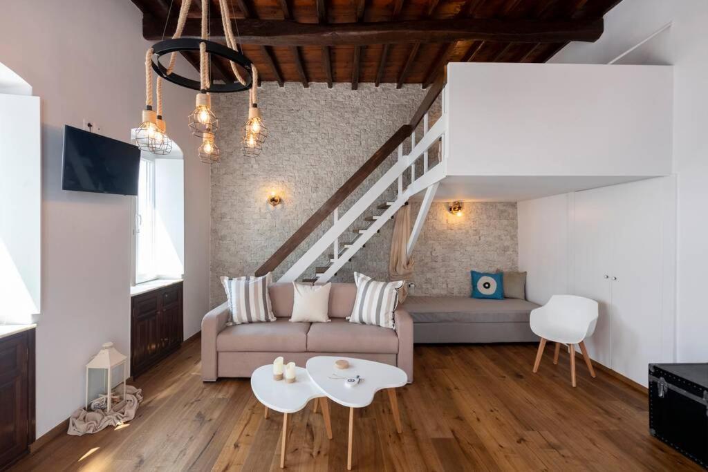 Апартаменты Soso'S House Науса Экстерьер фото